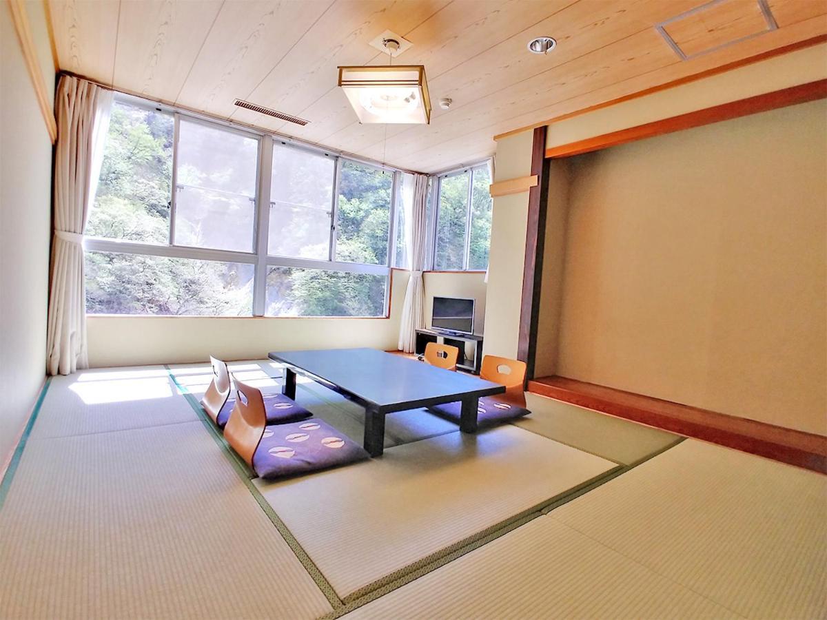 Itoen Hotel Oze Oigami Sanrakuso Numata (Gunma) Exterior foto